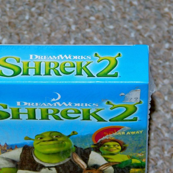 Shrek 2 VHS 2004 Brand New Factory Sealed Mike Myers Cameron Diaz - Picture 6 of 10